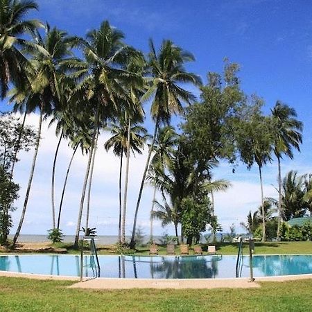 Langkah Syabas Beach Resort Kinarut Buitenkant foto