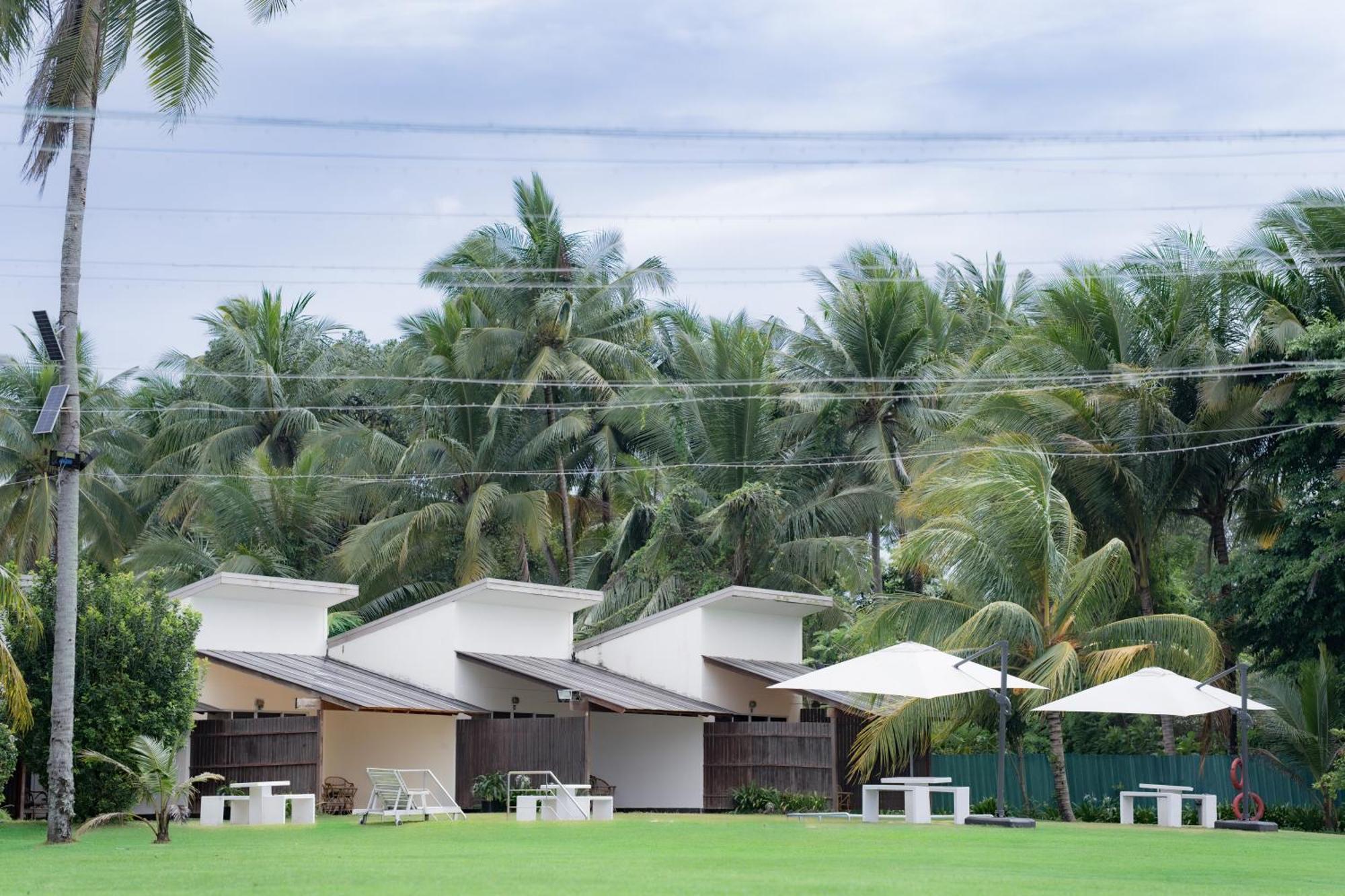 Langkah Syabas Beach Resort Kinarut Buitenkant foto